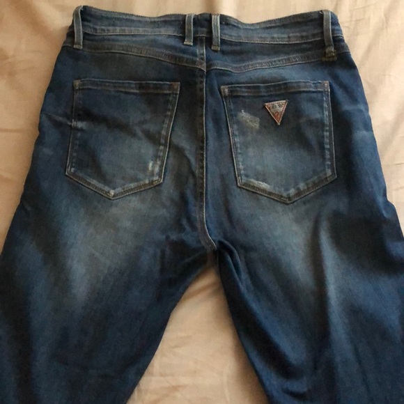 Distressed High wasted 1981 skinny - Picture 3 of 7